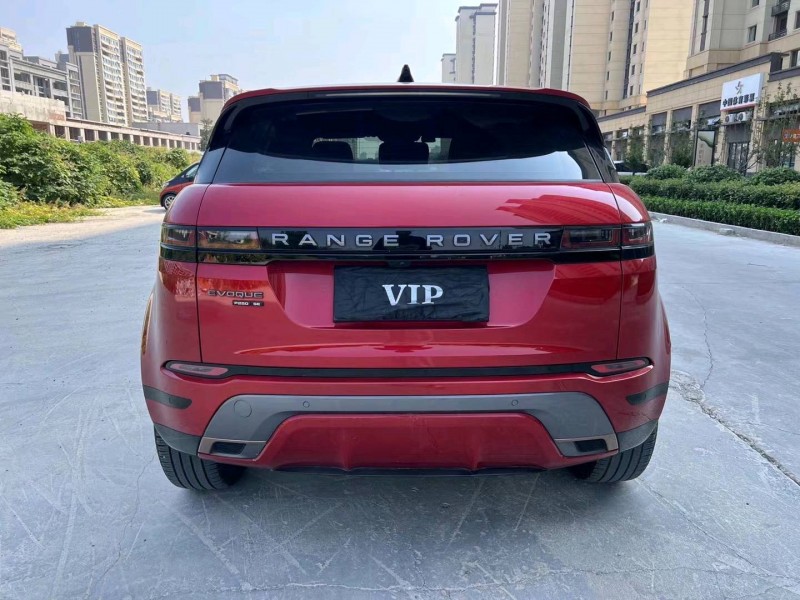 济宁20年路虎极光9