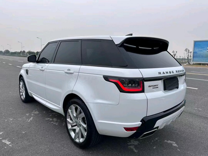 盐城19年路虎揽胜运动8