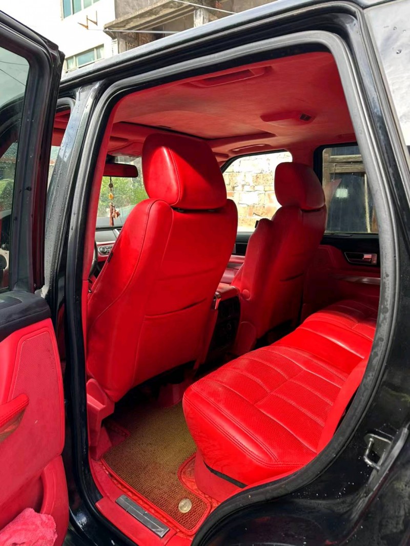 嘉兴11年路虎揽胜5