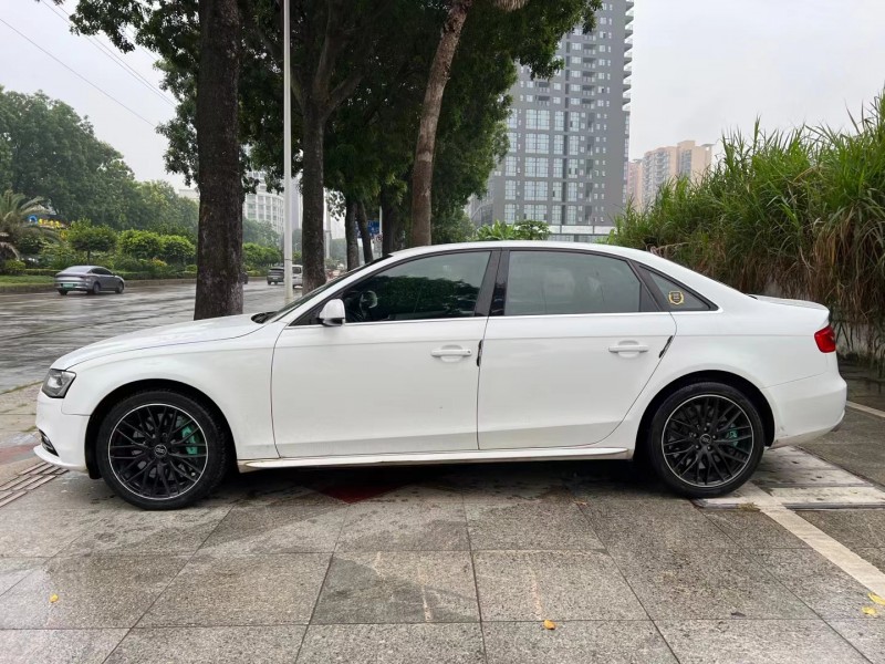 东莞14年奥迪A4L8