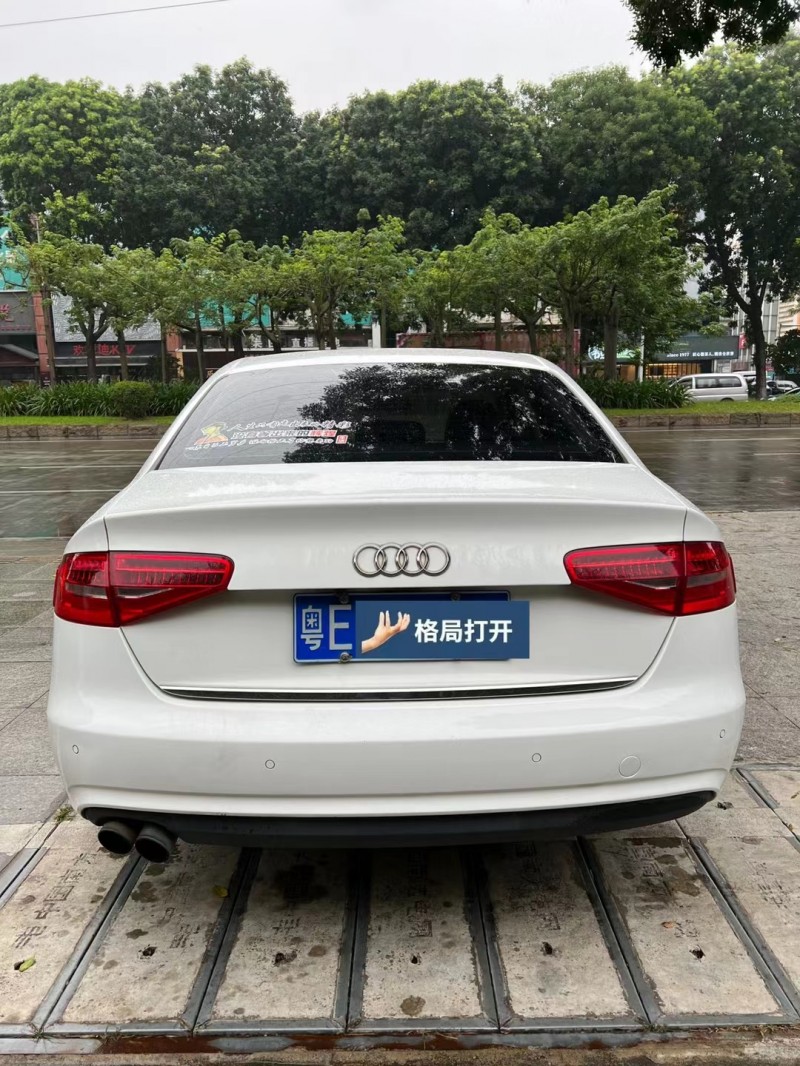 东莞14年奥迪A4L9
