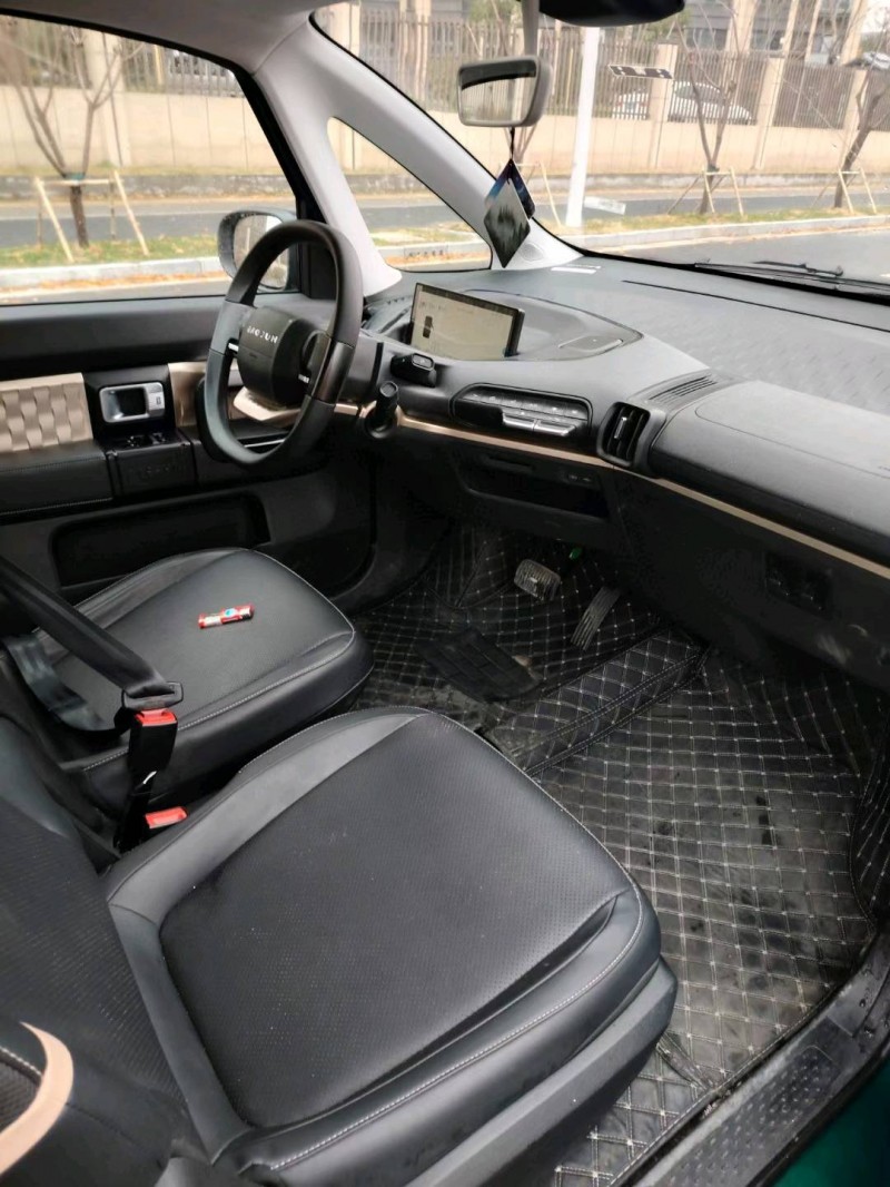 蘇州22年寶駿KIWI6