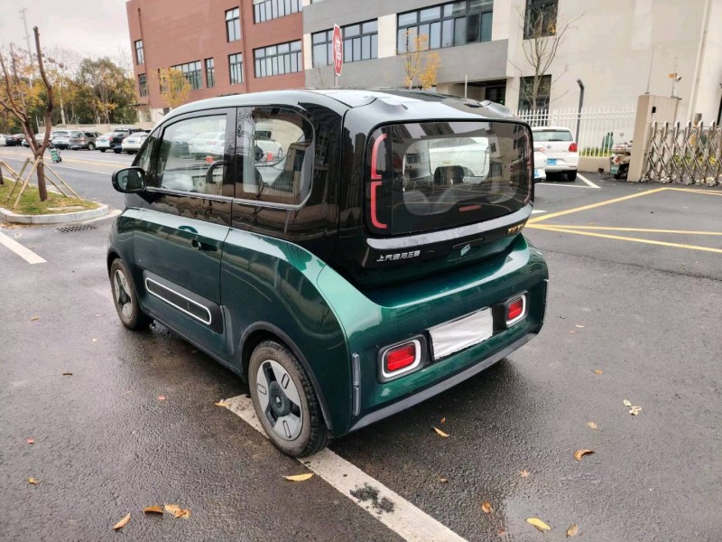 蘇州22年寶駿KIWI7