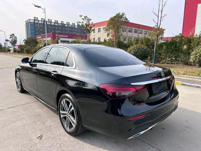 盐城20年奔驰E8
