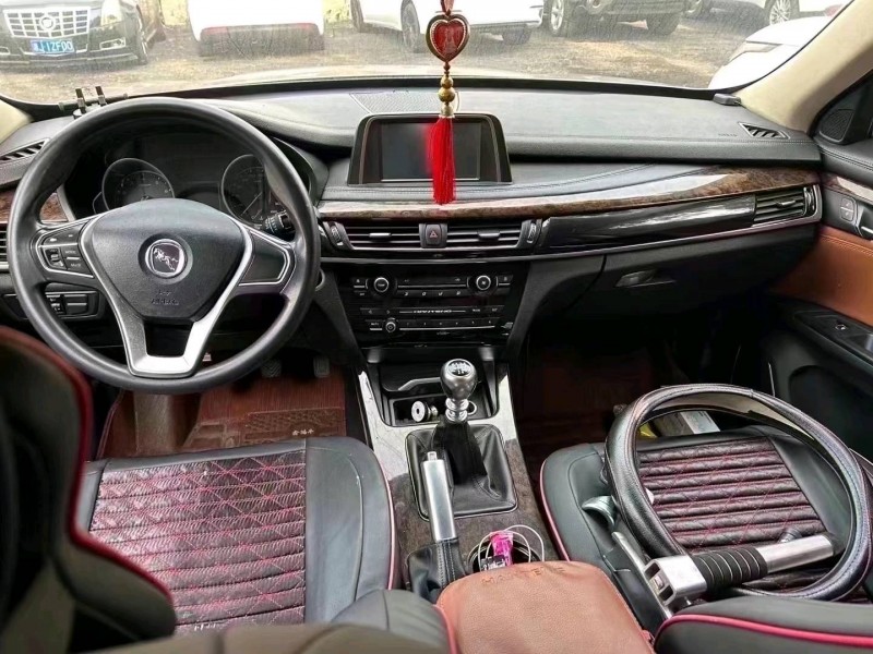 衡陽17年漢騰汽車X74