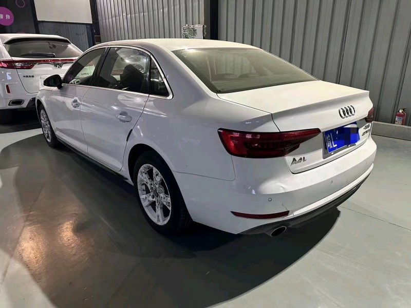 臨汾17年奧迪A4L6