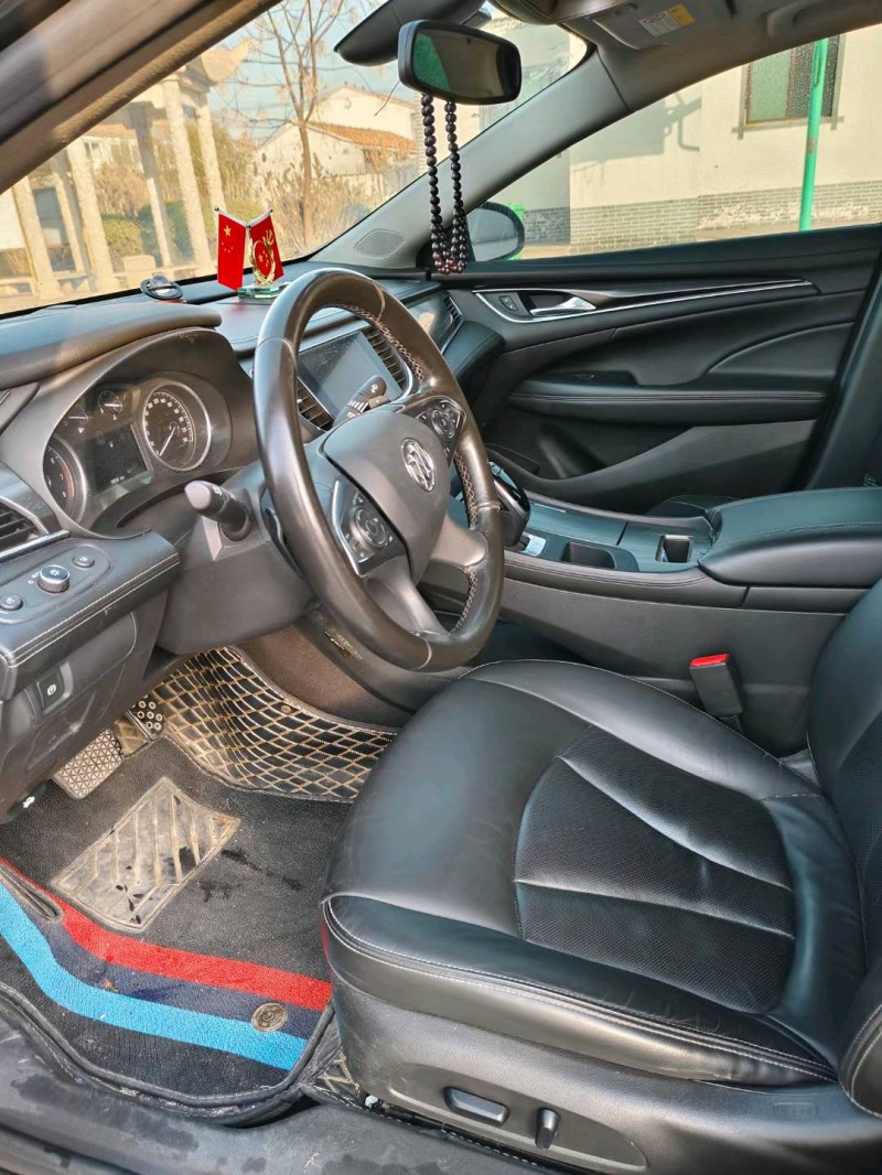 泰州18年别克君越6