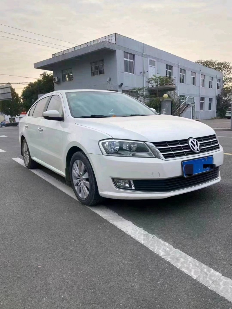 枣庄12年大众朗逸1