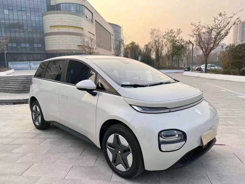 棗莊23年寶駿云朵9