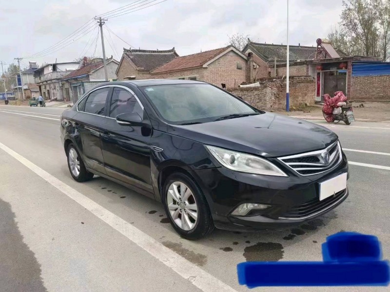 东营14年长安汽车逸动2