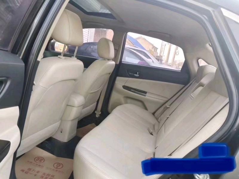 东营14年长安汽车逸动7