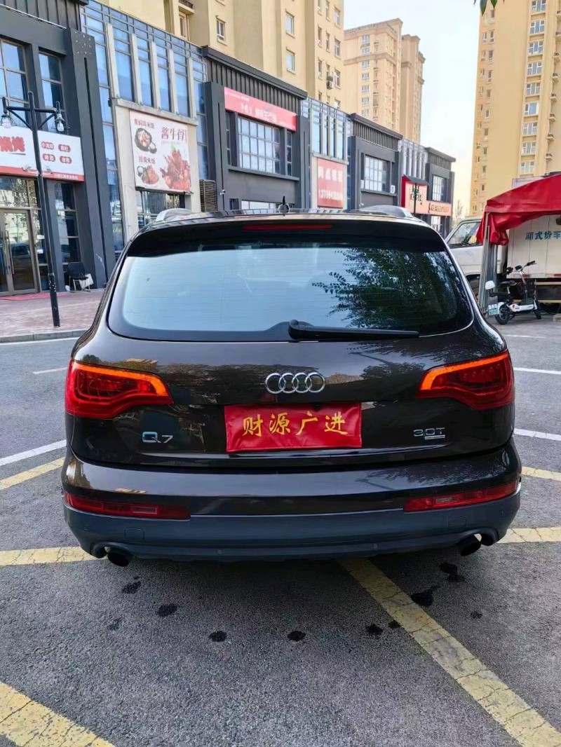 枣庄12年奥迪Q79