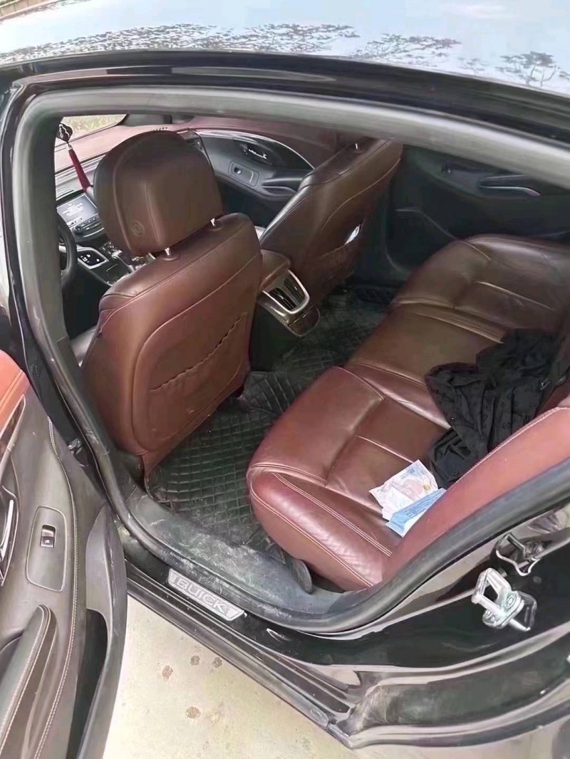 东营14年别克君越4