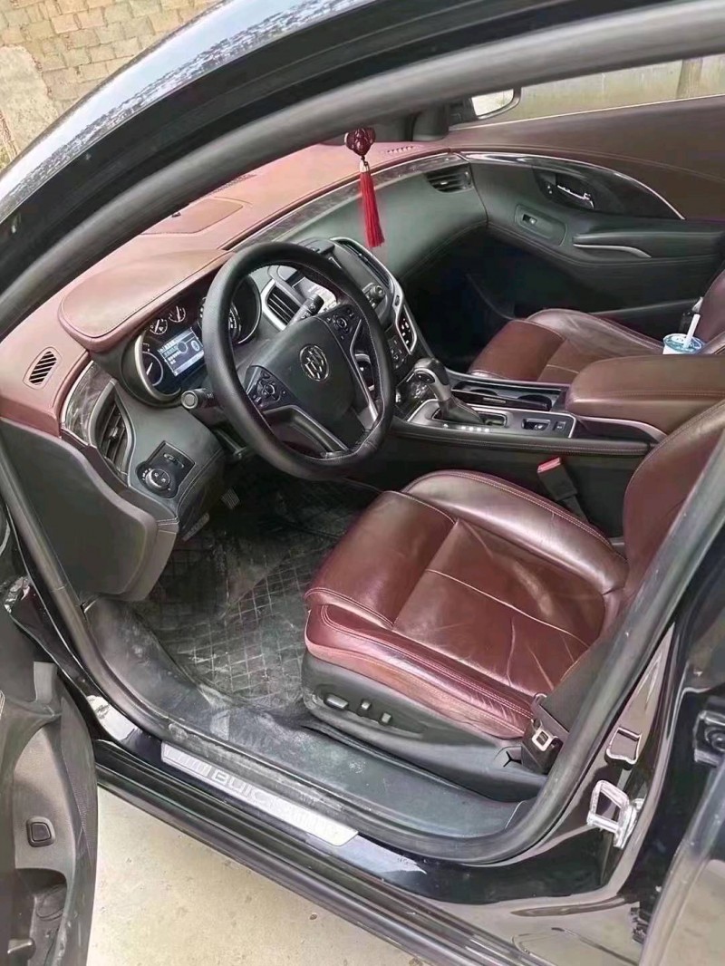 东营14年别克君越5