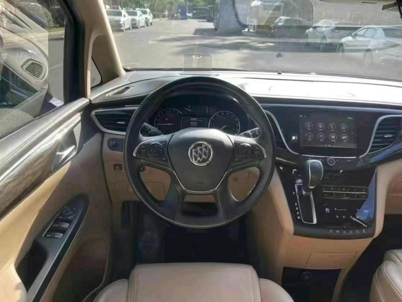 深圳18年别克GL83