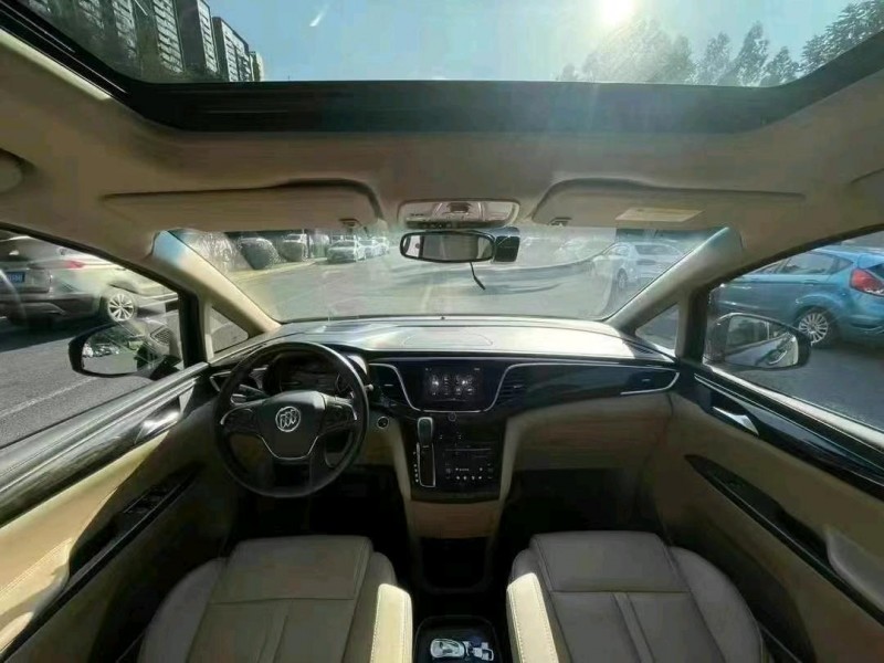 深圳18年别克GL86