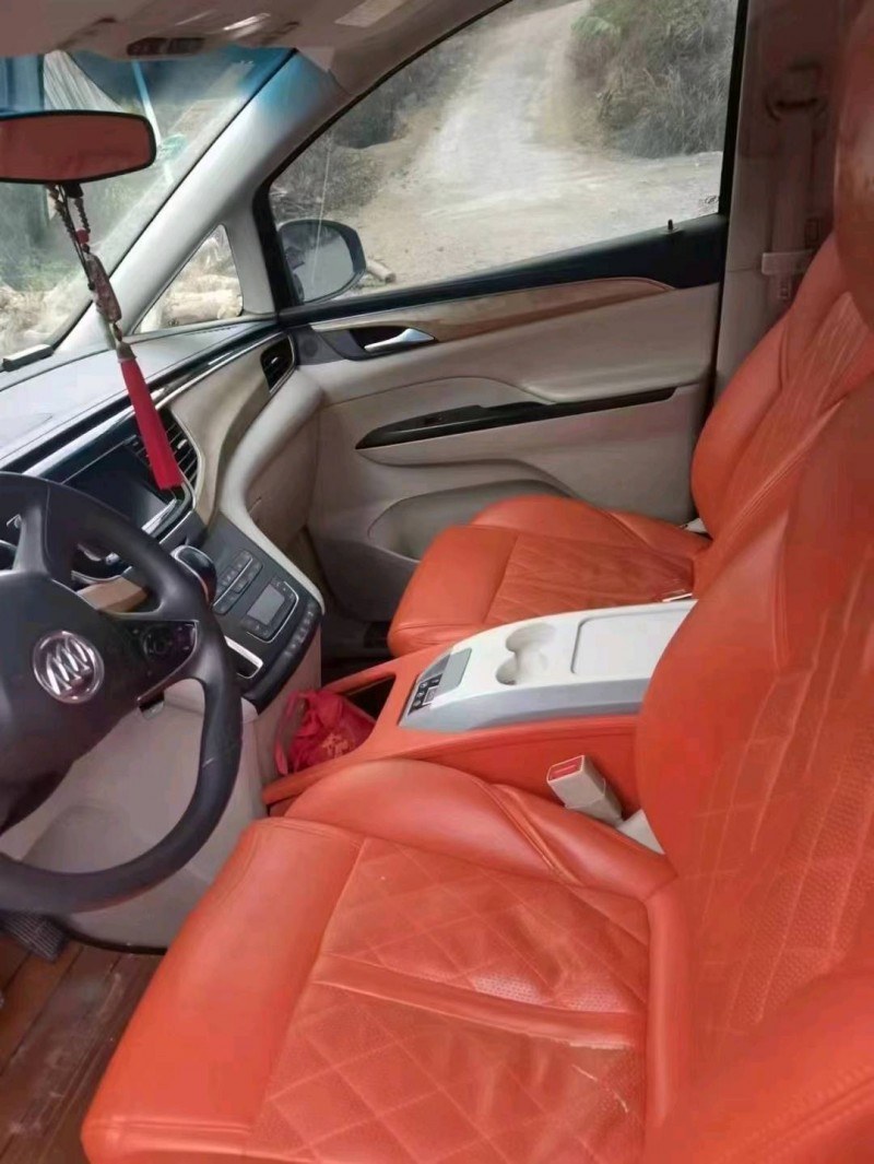 东营18年别克GL84