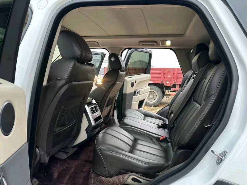 徐州18年路虎揽胜运动7