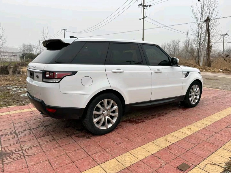徐州18年路虎揽胜运动8