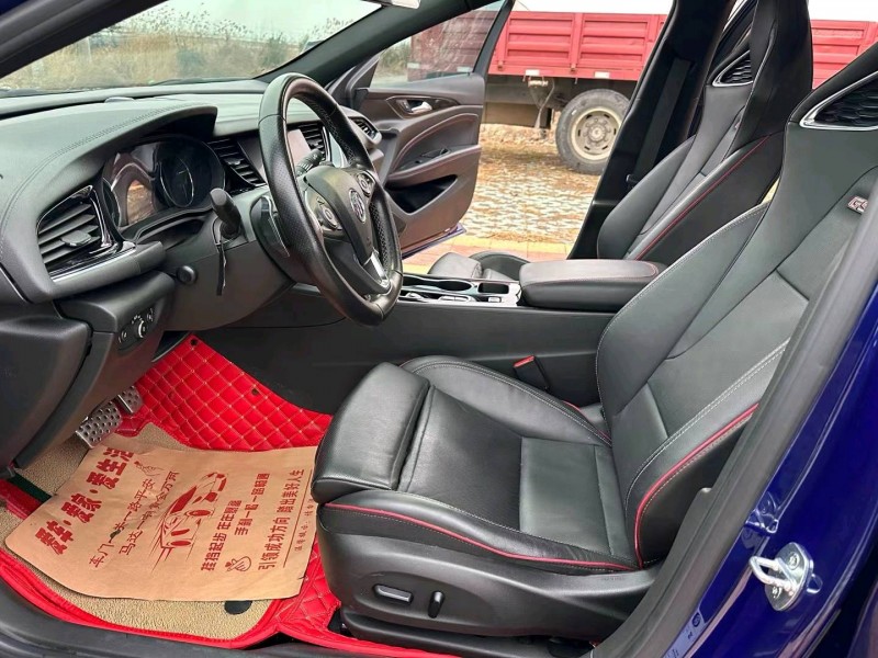 徐州22年别克君威4