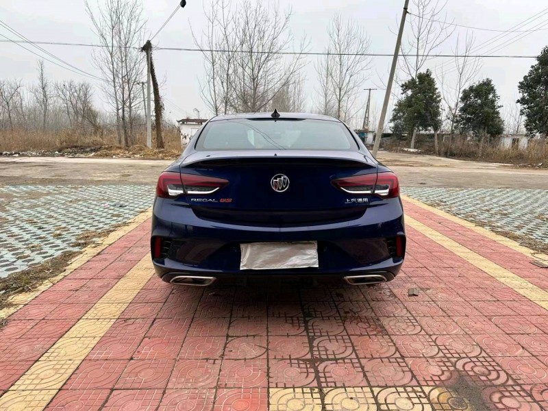 徐州22年别克君威9