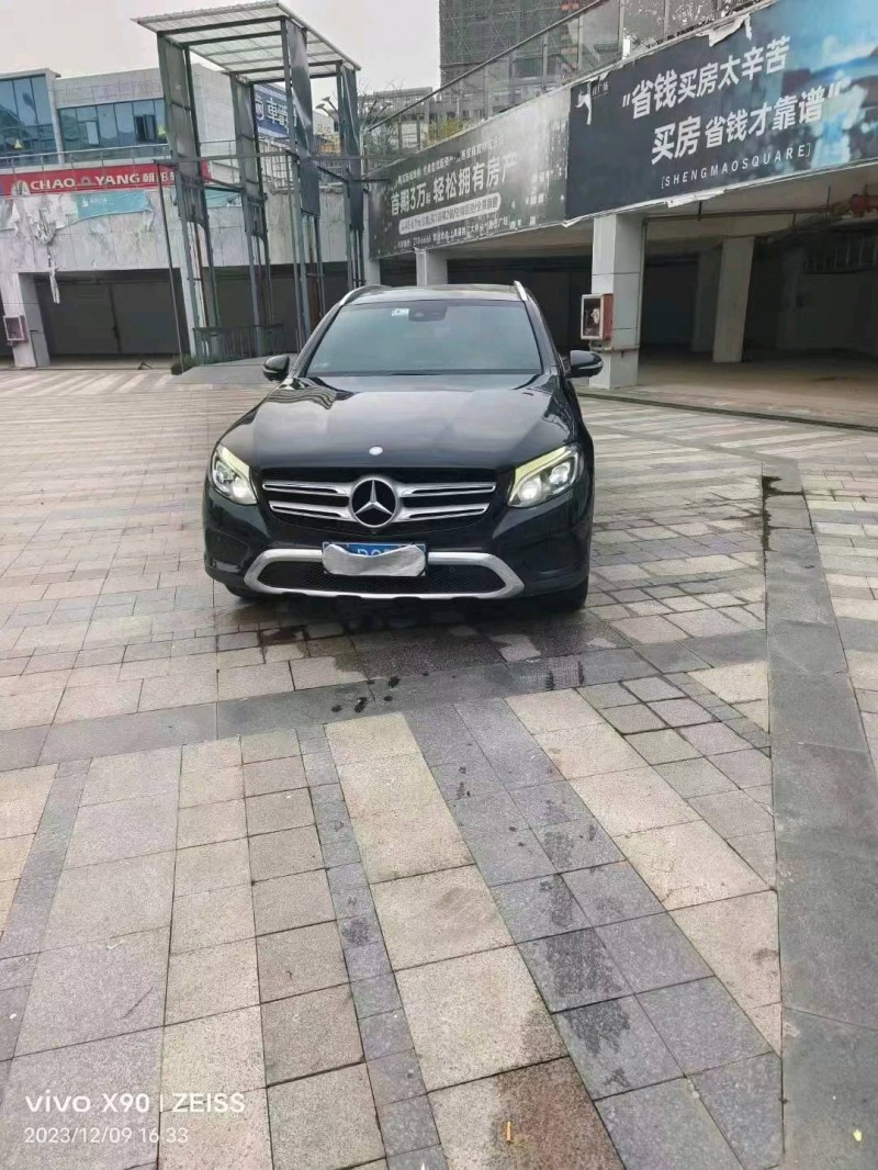 东营16年奔驰GLC1