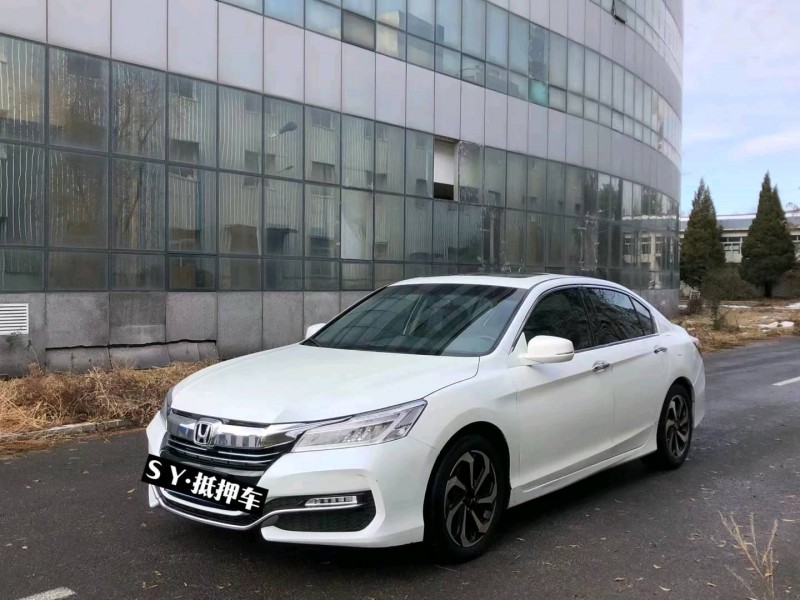 沈阳17年本田雅阁2