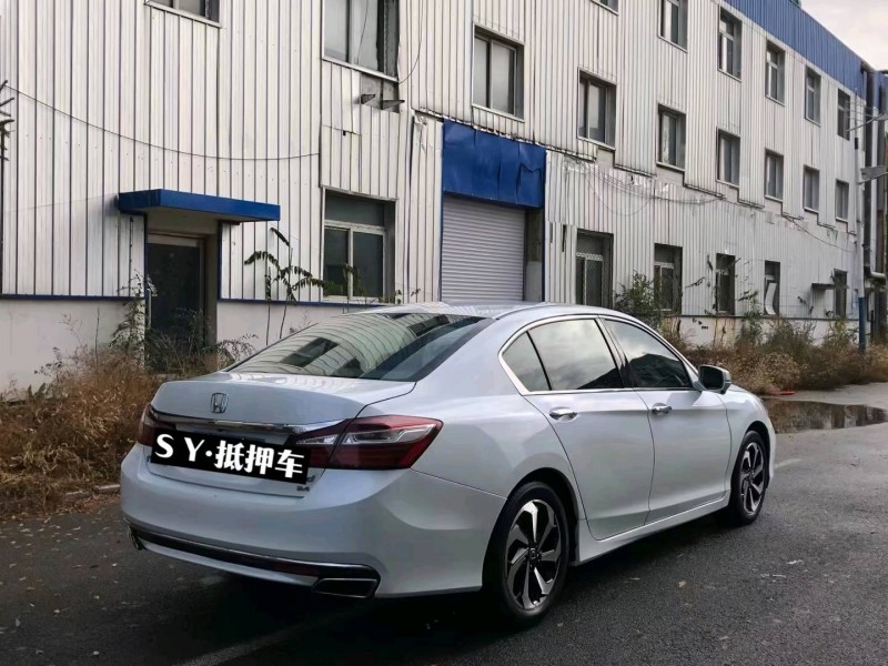 沈阳17年本田雅阁9