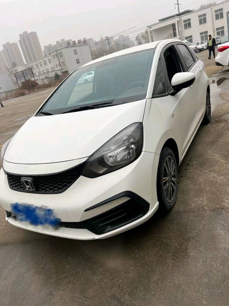 东营21年本田飞度5