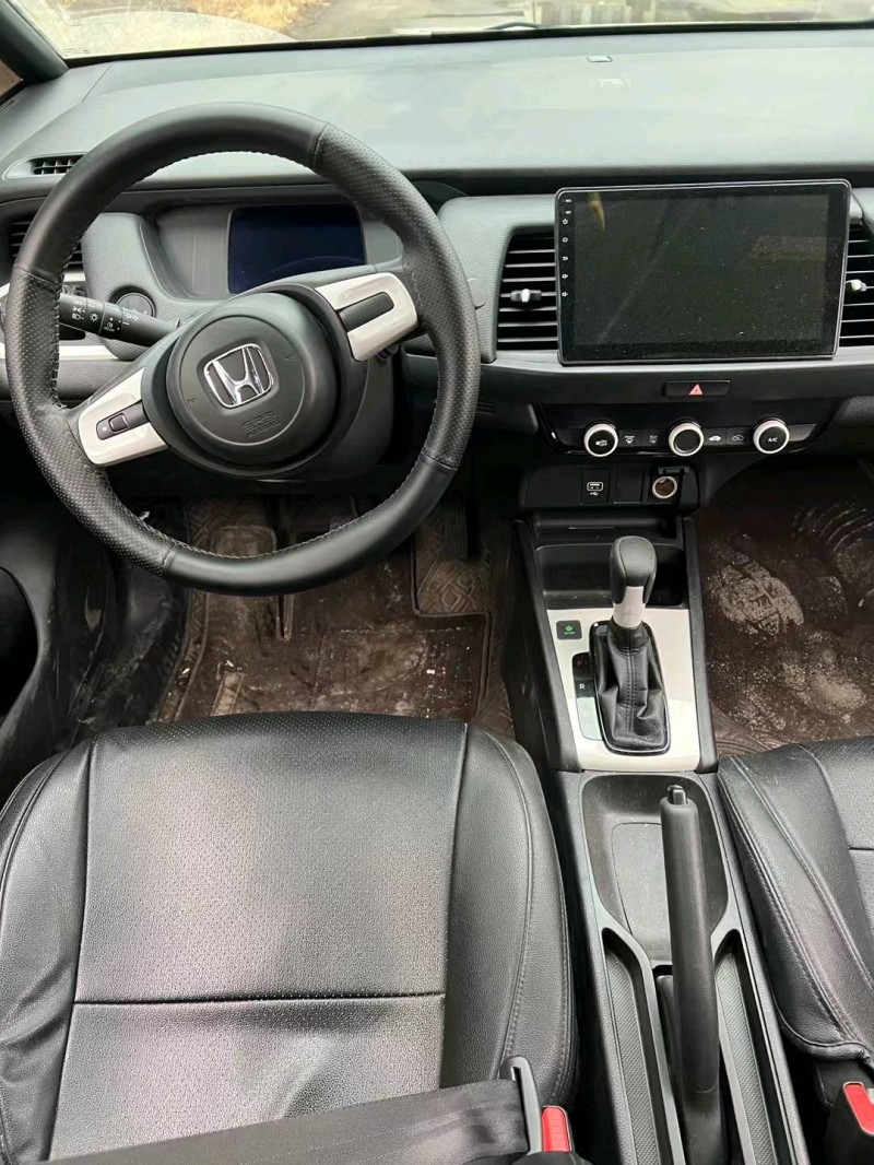 东营21年本田飞度6