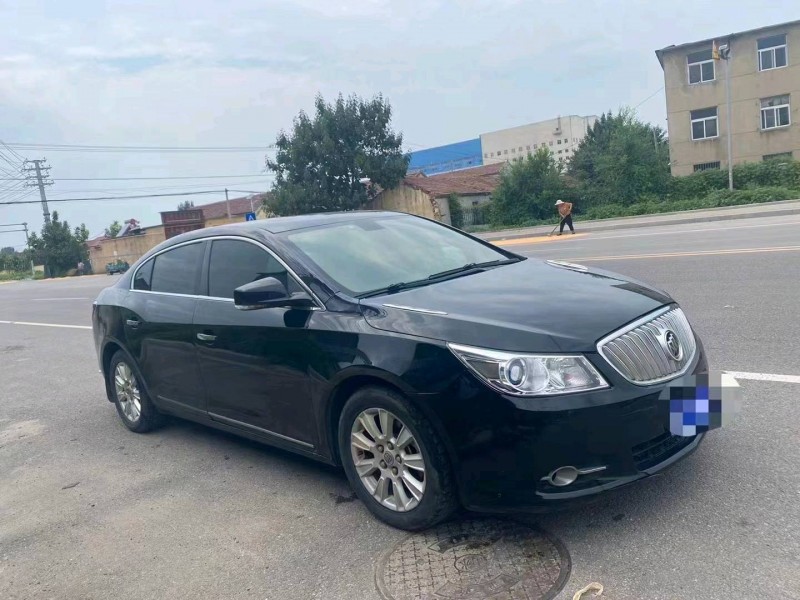 枣庄14年别克君越3