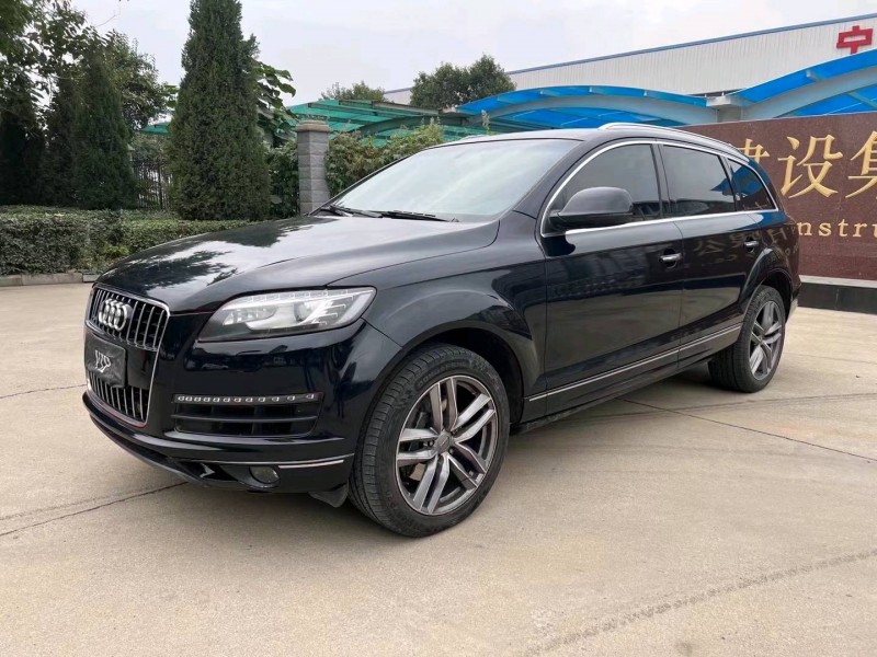 济宁14年奥迪Q73