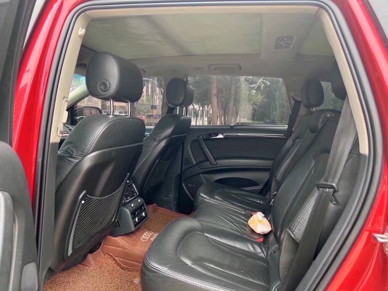 济宁14年奥迪Q76