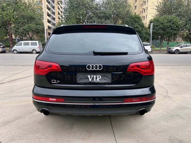 济宁14年奥迪Q79