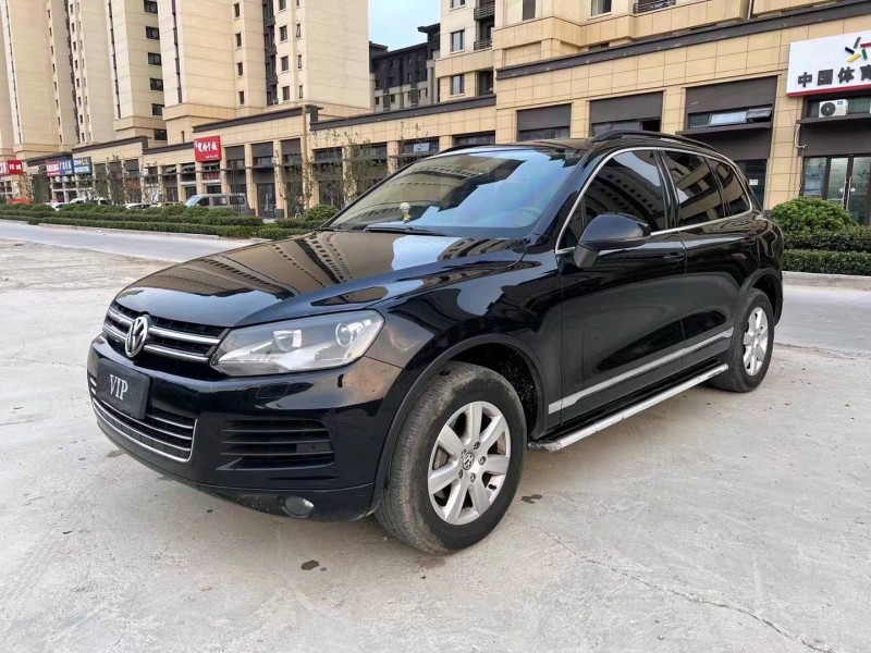 济宁15年大众途锐3