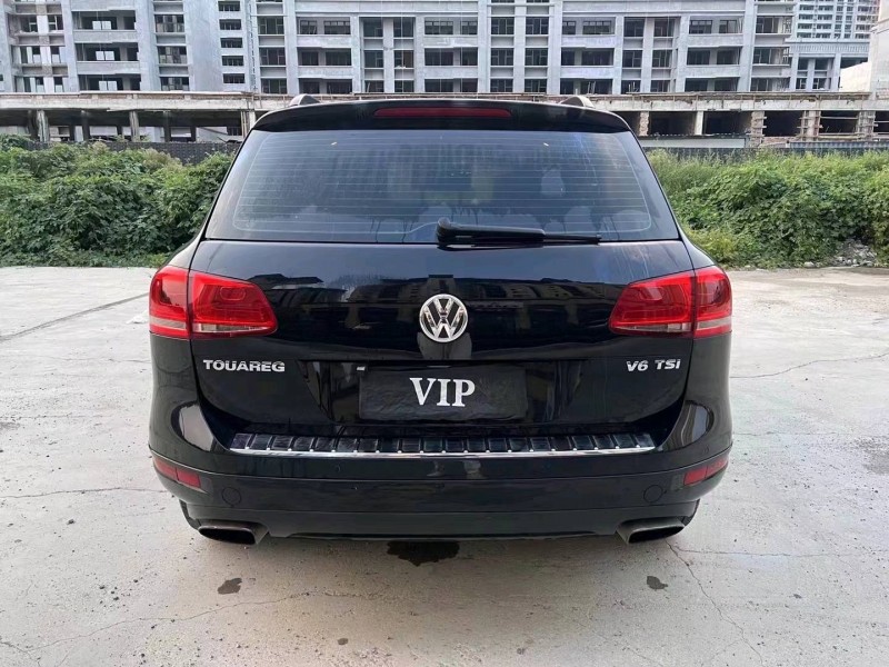 济宁15年大众途锐9