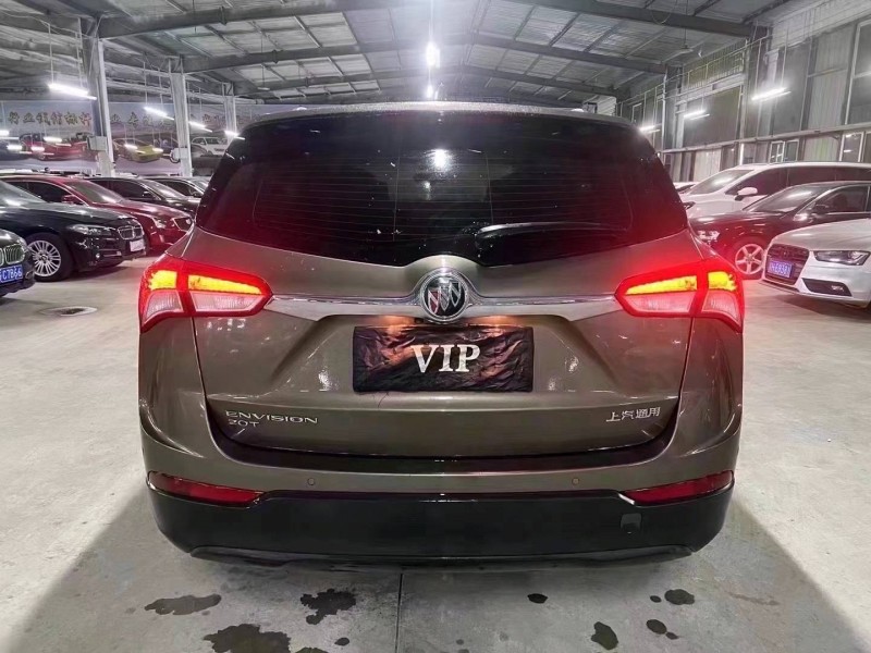 济宁19年别克昂科威9