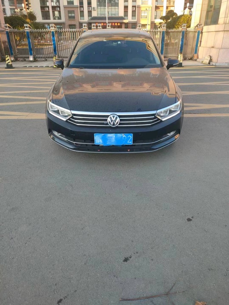 济宁17年大众迈腾1