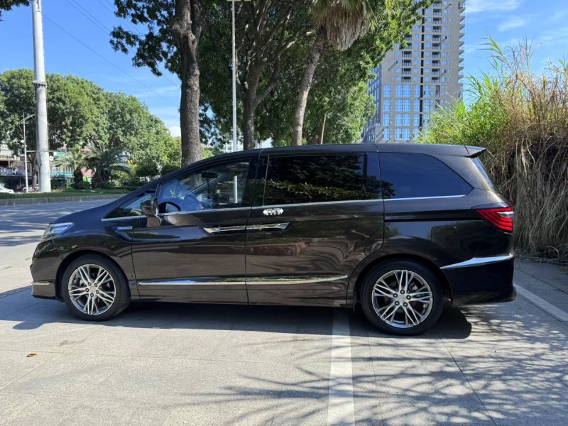 东莞19年本田艾力绅7