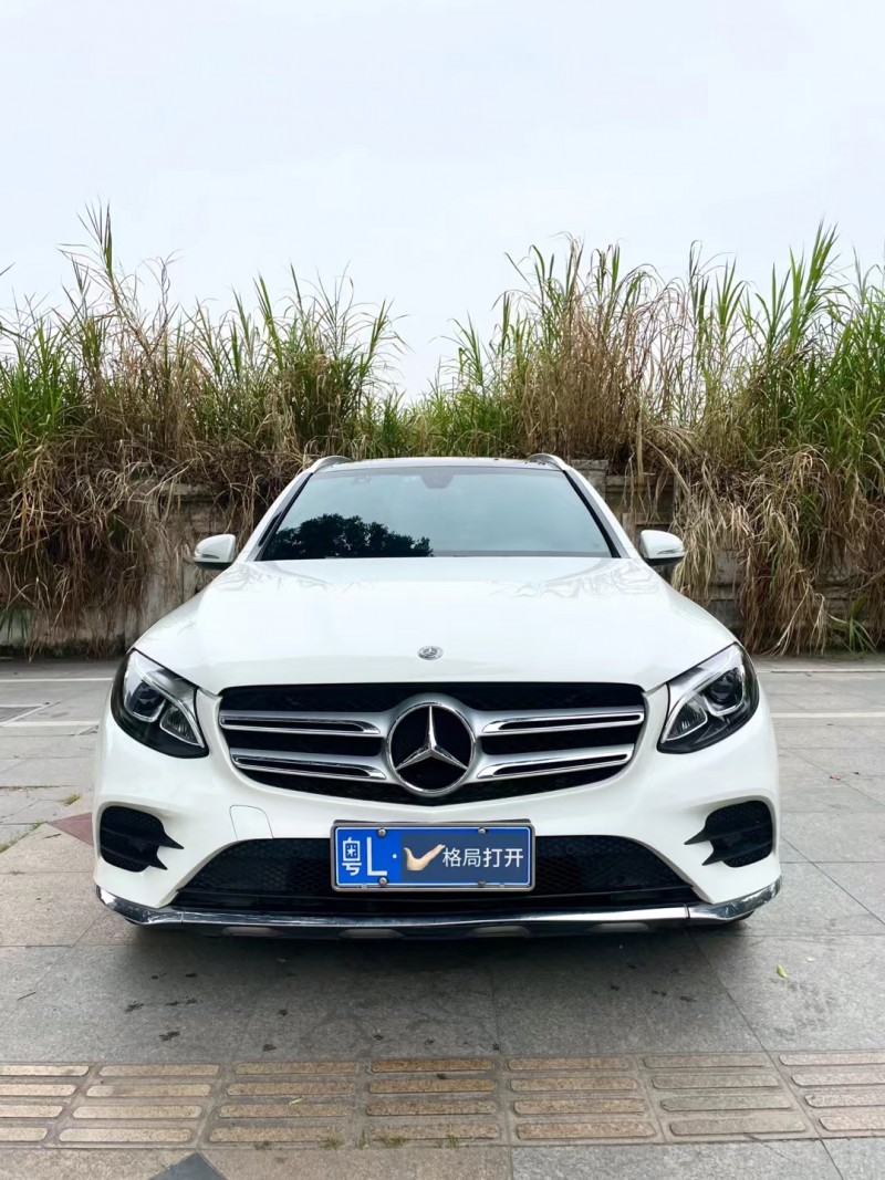 东莞17年奔驰GLC1