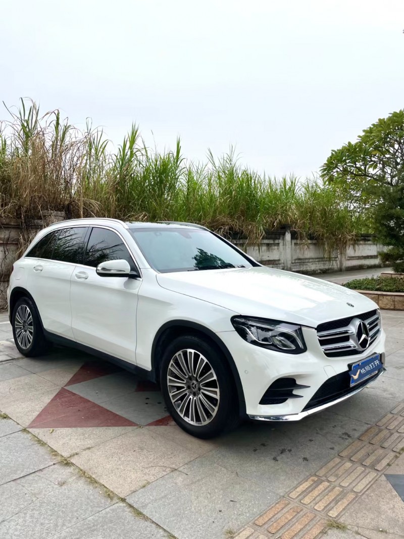 东莞17年奔驰GLC2