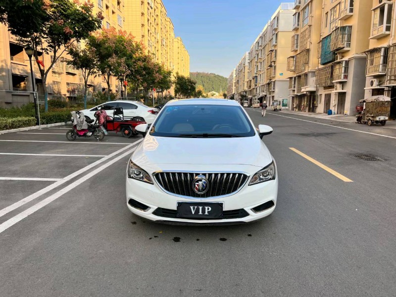 徐州17年别克威朗1