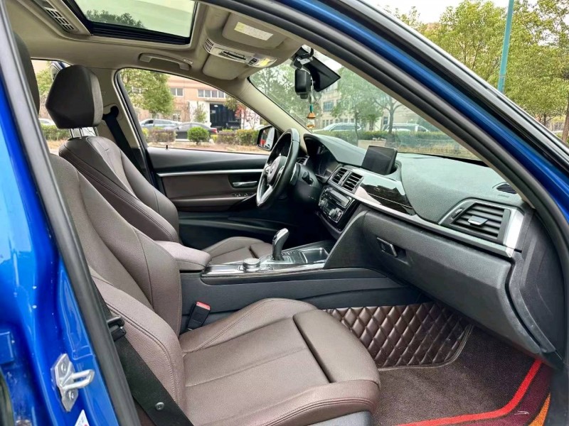 襄阳18年宝马3系4