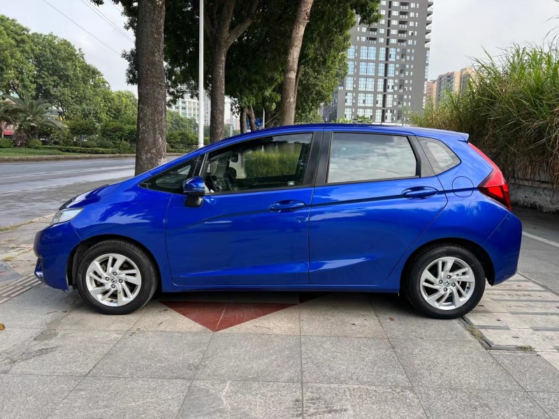 东莞14年本田飞度7