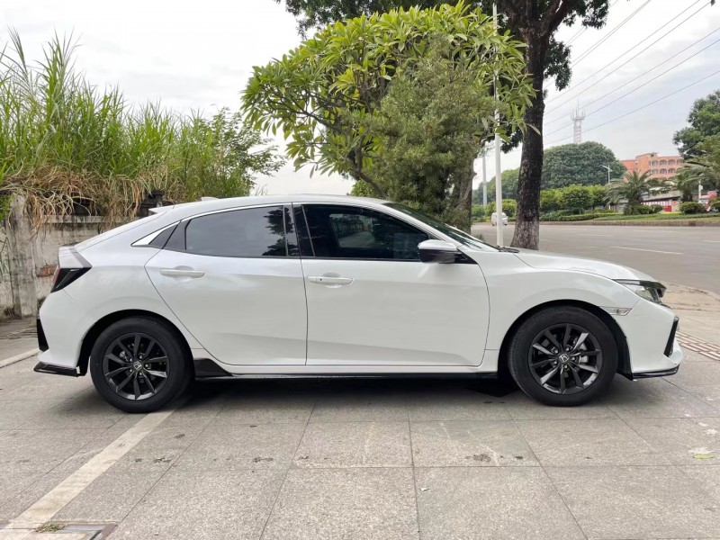 东莞22年本田思域8