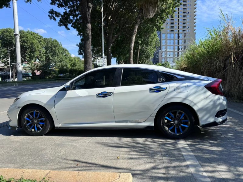 东莞20年本田思域7