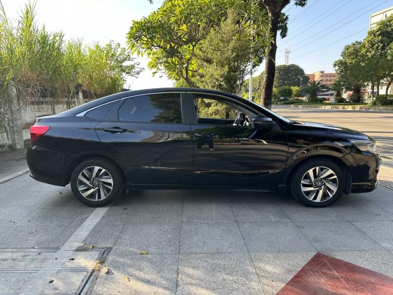 东莞21年本田凌派8