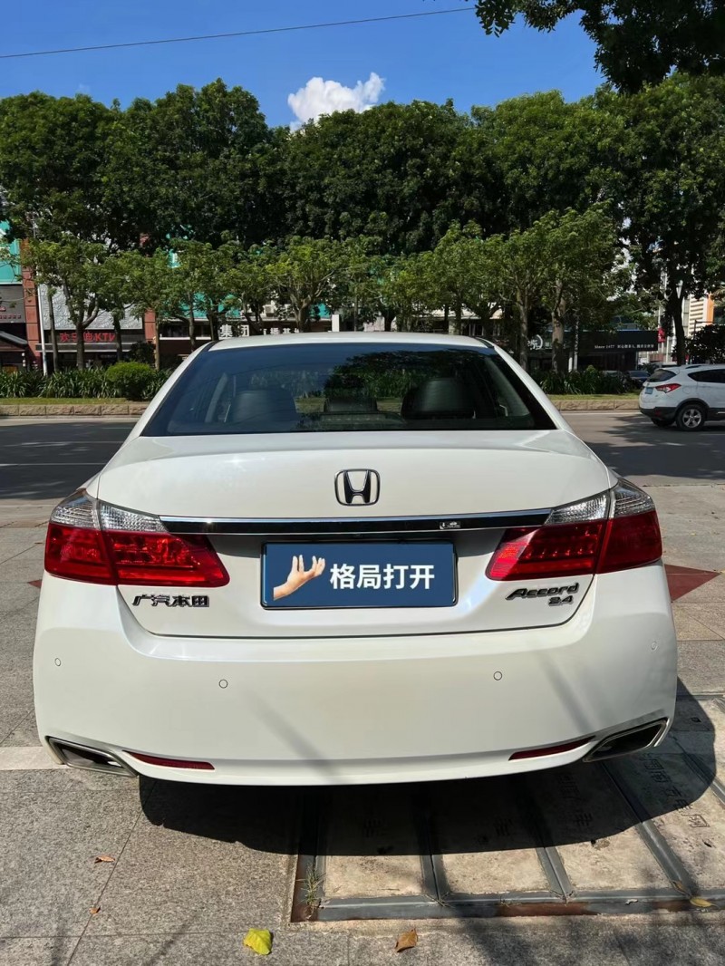 东莞16年本田雅阁9