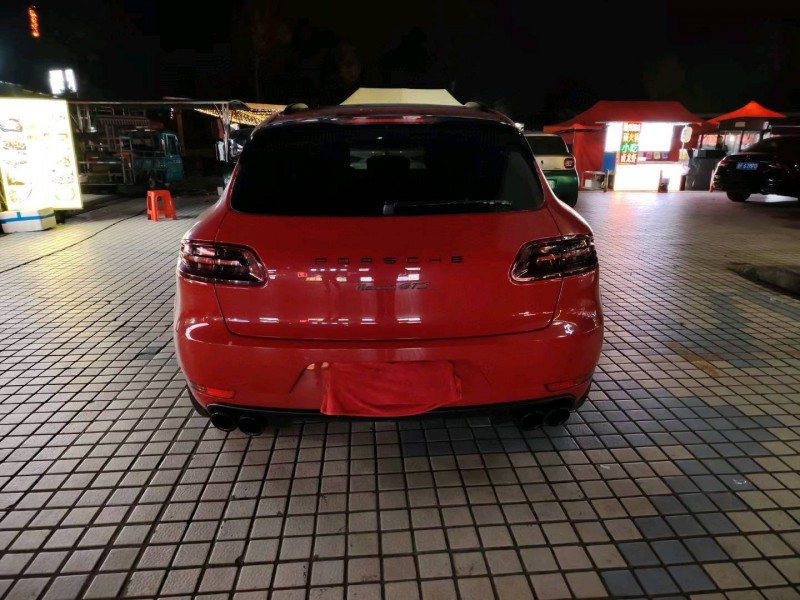 苏州18年保时捷Macan8