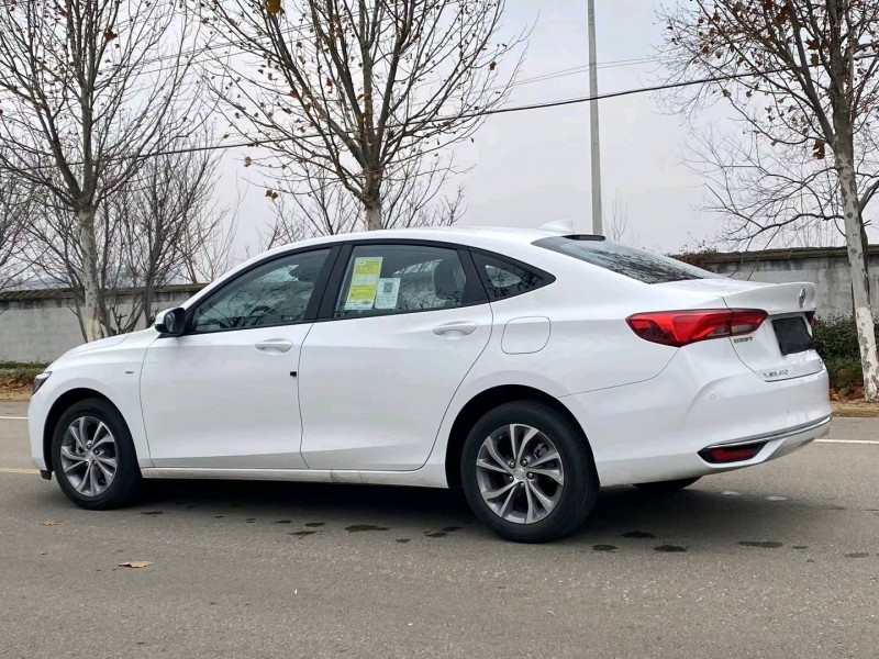 徐州23年别克威朗8